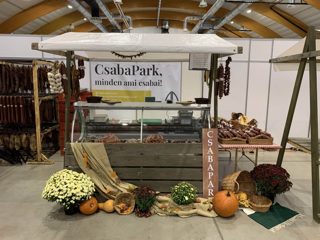 csabai kolbaszfesztival stand dekoracio 2 20231121 1493311817