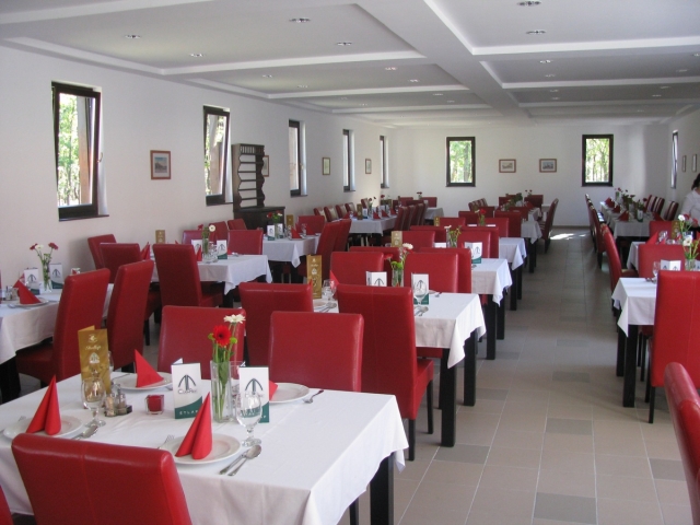 Megnyito 1 20211028 1277908214 640x480 C